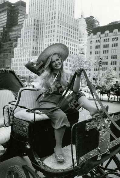 Charlene Tilton 1981 NYC.jpg